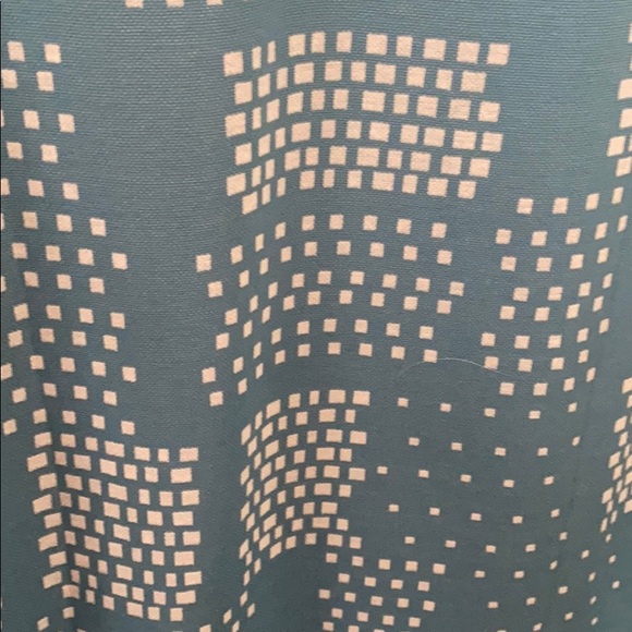 NWOT LuLaRoe Classic T - Picture 3 of 4